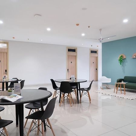 Апарт отель Cove Bona Sort Pasar Baru Джакарта Экстерьер фото